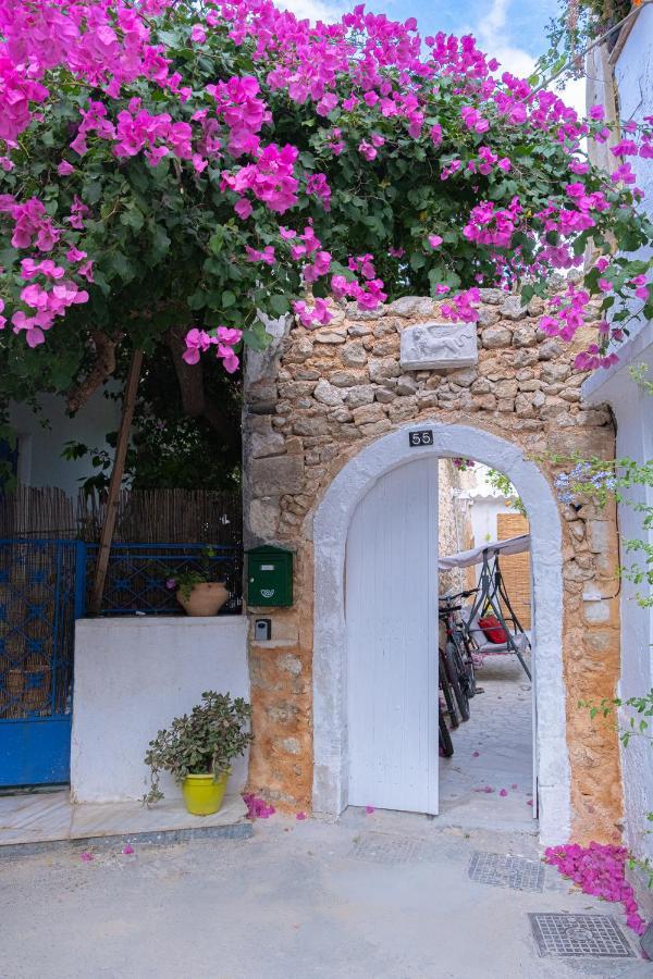 The Venetian Walls 'Central House With Private Courtyard - Charmy & Cheap' Candia Esterno foto
