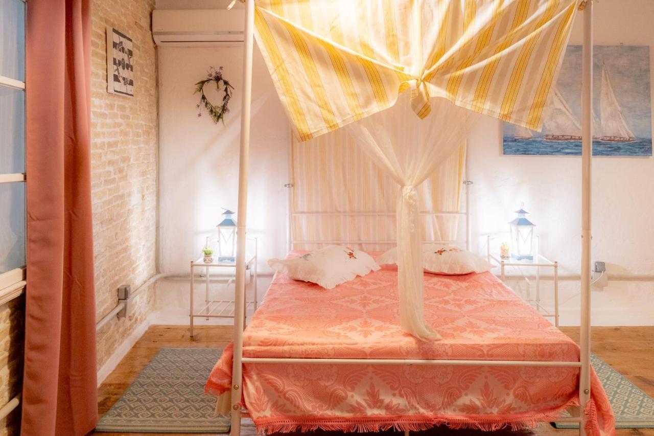 The Venetian Walls 'Central House With Private Courtyard - Charmy & Cheap' Candia Esterno foto