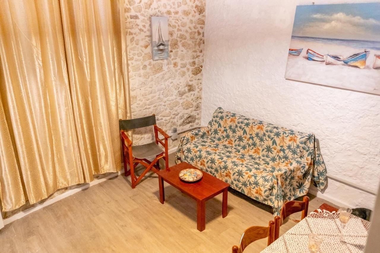 The Venetian Walls 'Central House With Private Courtyard - Charmy & Cheap' Candia Esterno foto