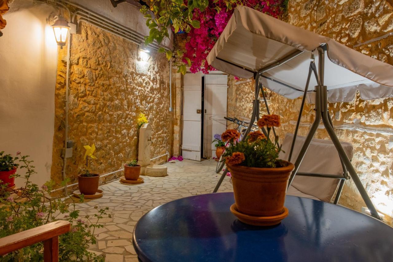 The Venetian Walls 'Central House With Private Courtyard - Charmy & Cheap' Candia Esterno foto
